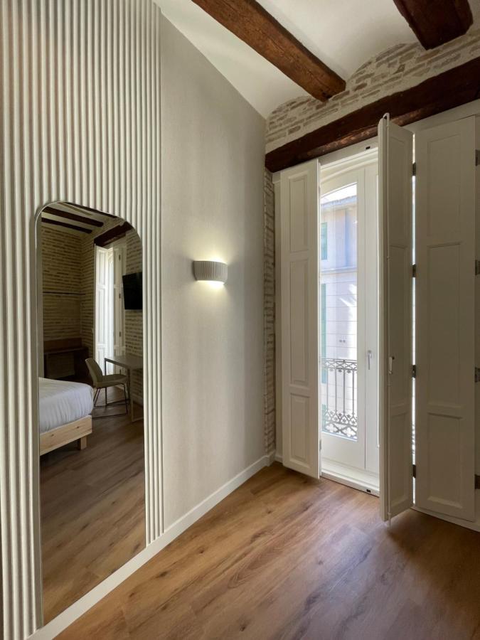 فالنسيا Cosy Rooms Embajador المظهر الخارجي الصورة