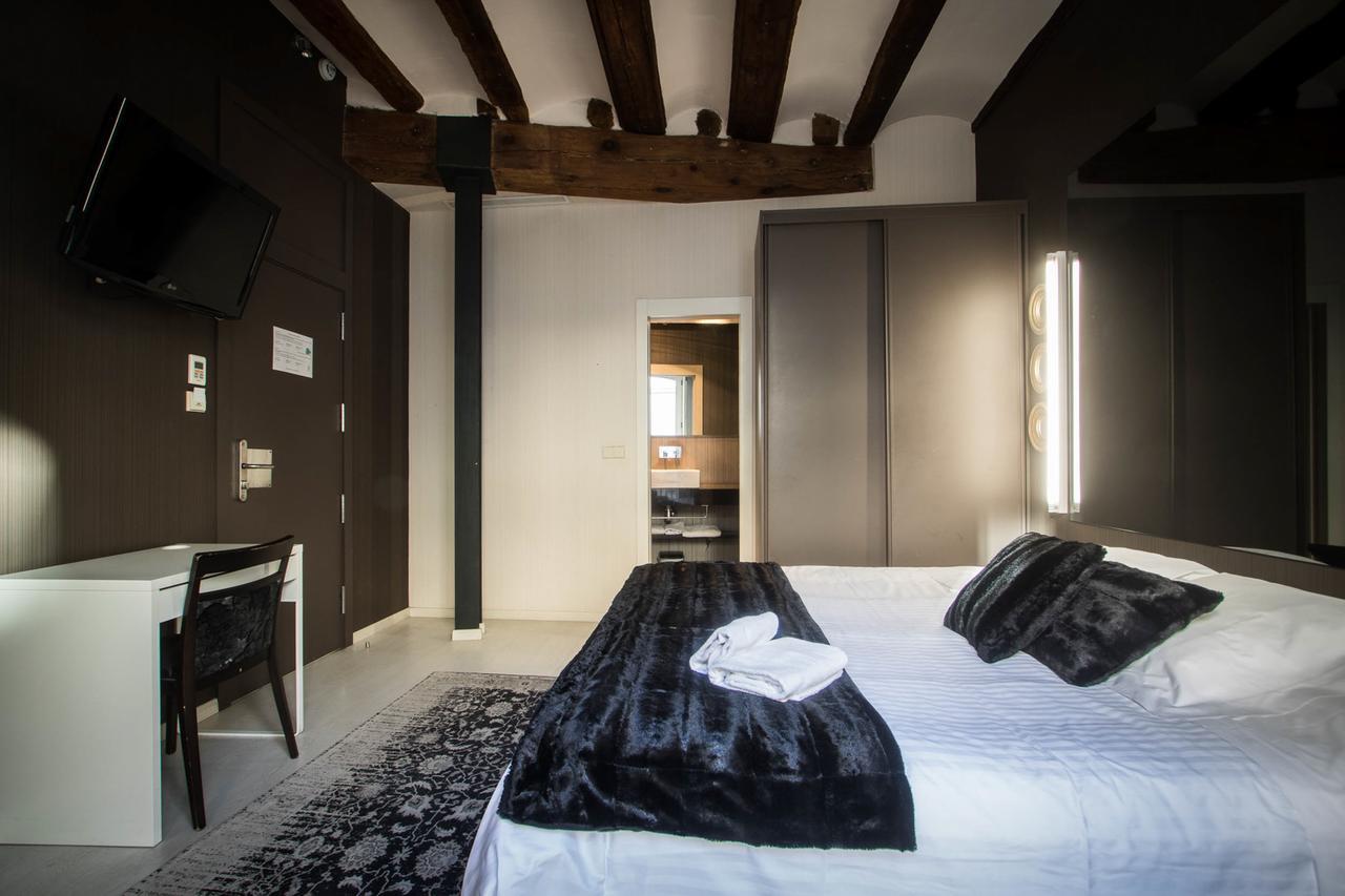 Cosy Rooms Embajador فالنسيا المظهر الخارجي الصورة